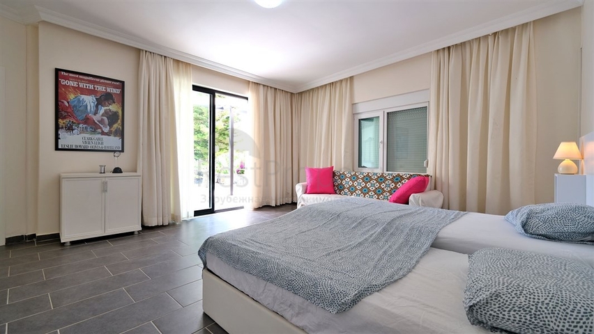 Private Villa umgeben von Natur in Kestel