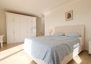 Private Villa umgeben von Natur in Kestel