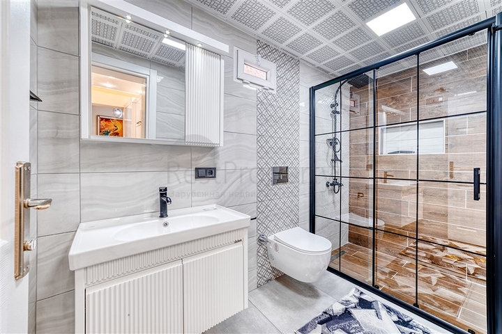 Die luxuriöse Villa ist die perfekte Kombination aus Natur und modernem Komfort