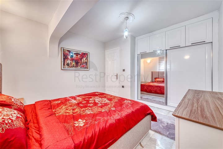 Die luxuriöse Villa ist die perfekte Kombination aus Natur und modernem Komfort