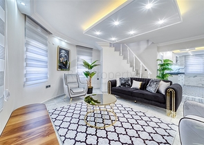 Die luxuriöse Villa ist die perfekte Kombination aus Natur und modernem Komfort