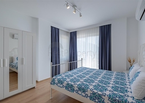 Ideales Haus am Meer: Exklusive Villa im beliebten Viertel Oba