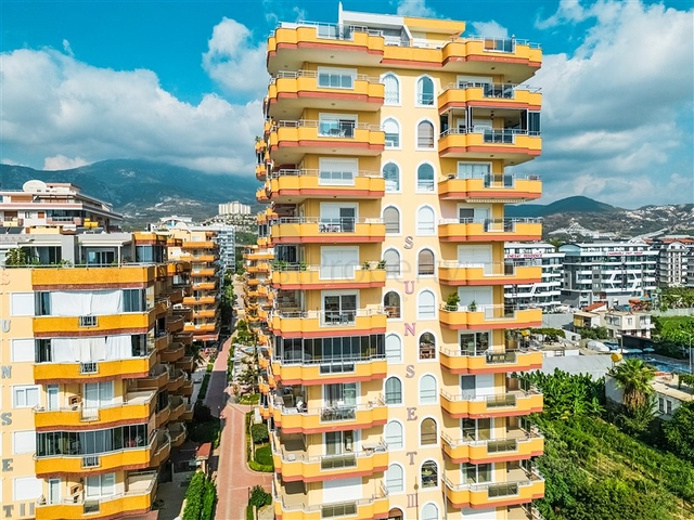 Möblierte 2+1-Wohnung in Mahmutlar