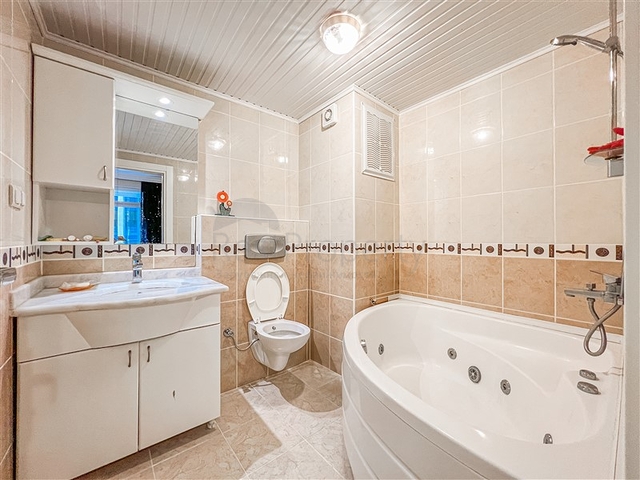 Möblierte 2+1-Wohnung in Mahmutlar