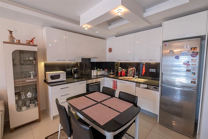 Apartment mit 1+1 Grundriss im Stadtteil Djikcilli