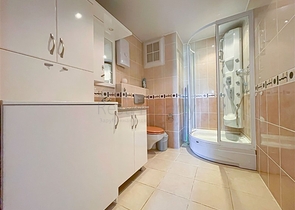 Geräumige 2+1 Wohnung im Stadtteil Tosmur