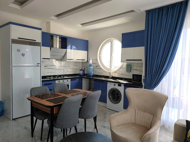 1+1 möblierte Wohnung in Mahmutlar