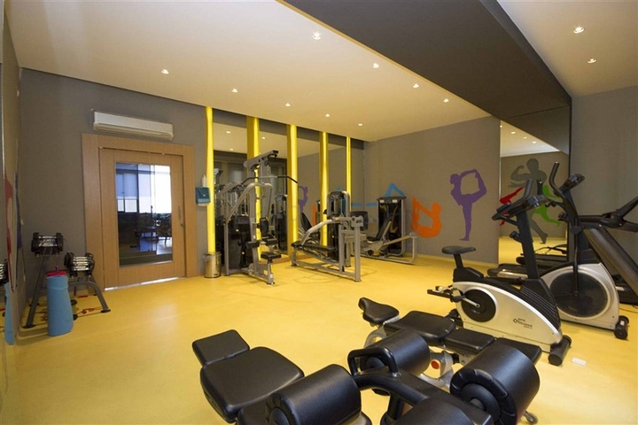 Wohnung 2+1 im Viertel Oba, 100 Meter vom Meer entfernt