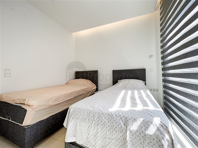 Wohnung 2+1 im Viertel Oba, 100 Meter vom Meer entfernt