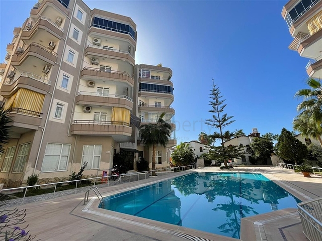 2+1 in der ersten Zeile in Mahmutlar