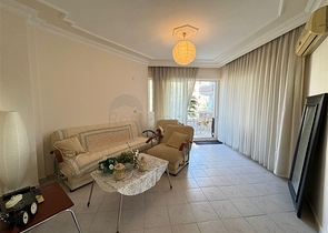 2+1 in der ersten Zeile in Mahmutlar