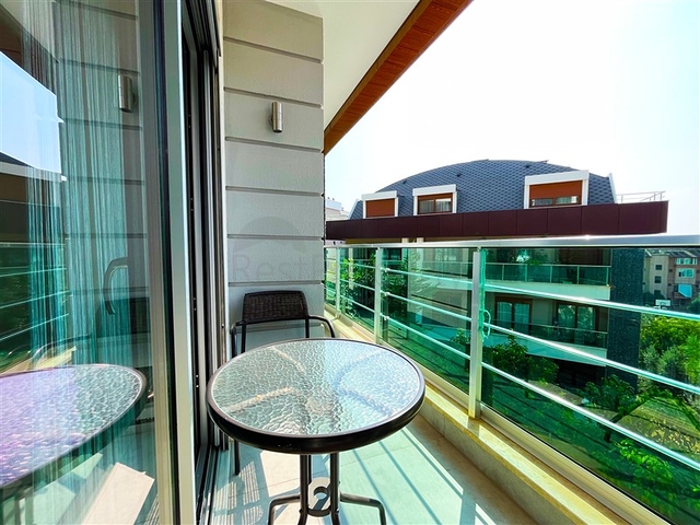 Wohnung 3+1 in einer Luxusanlage der prestigeträchtigen Gegend von Oba/Alanya