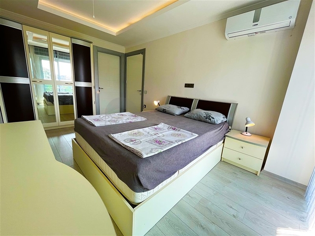 Wohnung 3+1 in einer Luxusanlage der prestigeträchtigen Gegend von Oba/Alanya