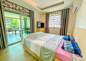 Wohnung 3+1 in einer Luxusanlage der prestigeträchtigen Gegend von Oba/Alanya