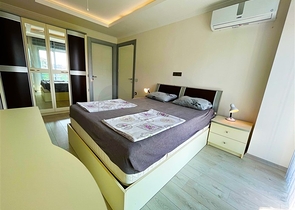 Wohnung 3+1 in einer Luxusanlage der prestigeträchtigen Gegend von Oba/Alanya