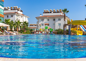 Wohnung 3+1 in einer Luxusanlage der prestigeträchtigen Gegend von Oba/Alanya