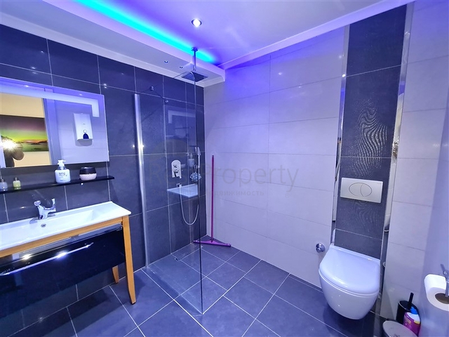 Geräumige 4+1 Wohnung im Bezirk Oba