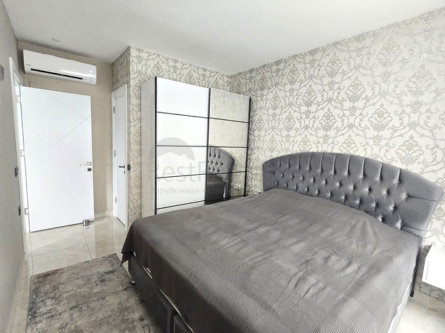 Dreizimmerwohnung 700 m vom Kleopatra-Strand entfernt