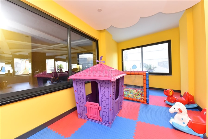 Dreizimmerwohnung 700 m vom Kleopatra-Strand entfernt