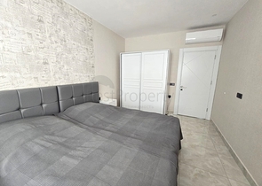 Dreizimmerwohnung 700 m vom Kleopatra-Strand entfernt