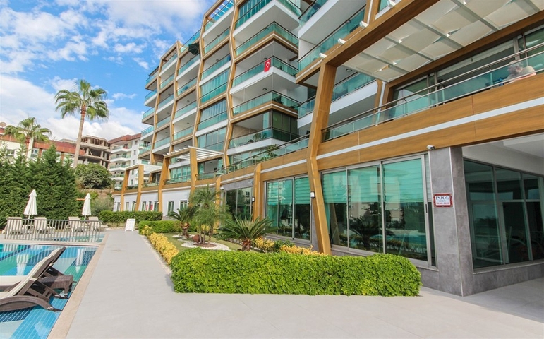 Möblierte 2+1-Wohnung mit Meerblick im Stadtteil Kargicak