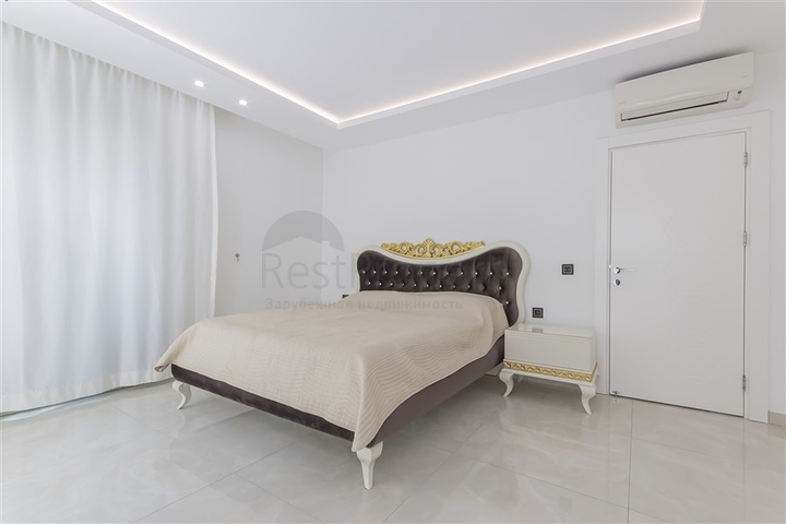 Möblierte 2+1-Wohnung mit Meerblick im Stadtteil Kargicak