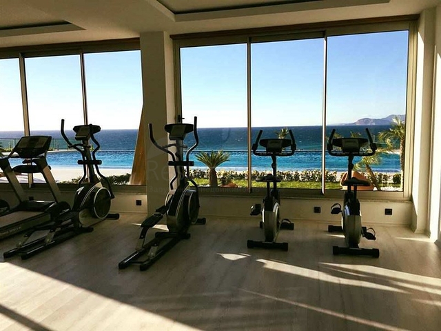 Möblierte 2+1-Wohnung mit Meerblick im Stadtteil Kargicak