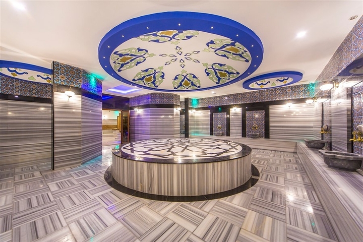 4+1 Duplex in einem modernen Komplex im Stadtteil Kestel