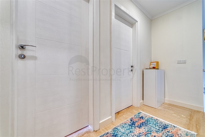 Vier-Zimmer-Penthouse im Stadtteil Oba