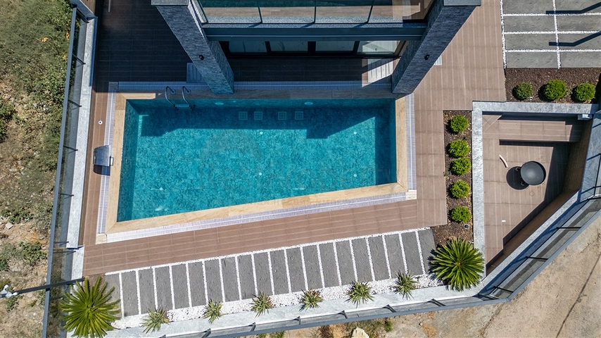 Luxusvilla mit spektakulärem Meerblick in Kargicak