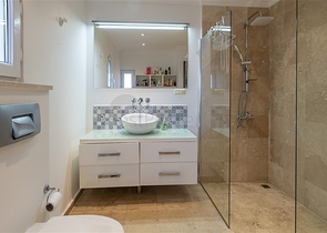 Dreizimmerwohnung in der Gegend von Cikcilli 