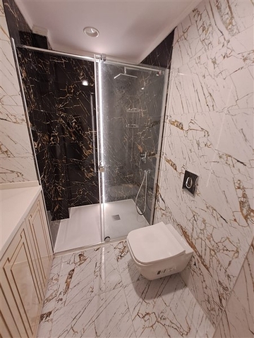 1+1 Wohnung an der ersten Küste in Mahmutlar