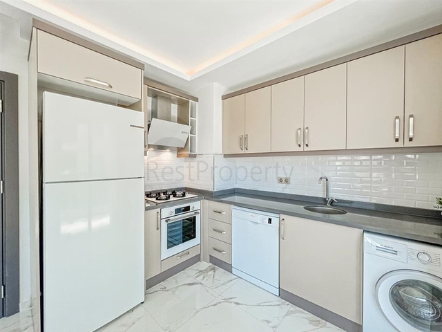 Zweizimmerwohnung 200 m vom Meer entfernt im Stadtteil Mahmutlar