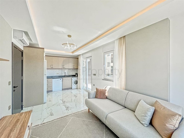 Zweizimmerwohnung 200 m vom Meer entfernt im Stadtteil Mahmutlar