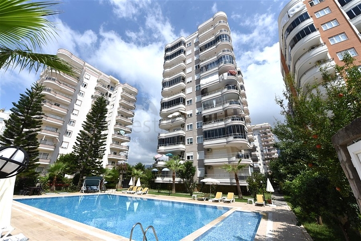 4+1 Apartment in einem Komplex mit Infrastruktur