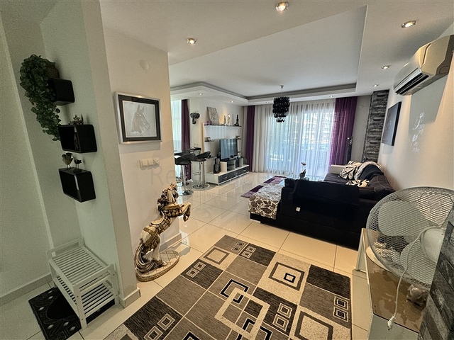 Geräumige 2+1 Wohnung im zentralen Bereich von Alanya