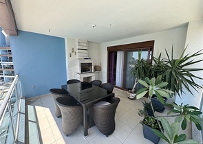 Geräumige 2+1 Wohnung im zentralen Bereich von Alanya