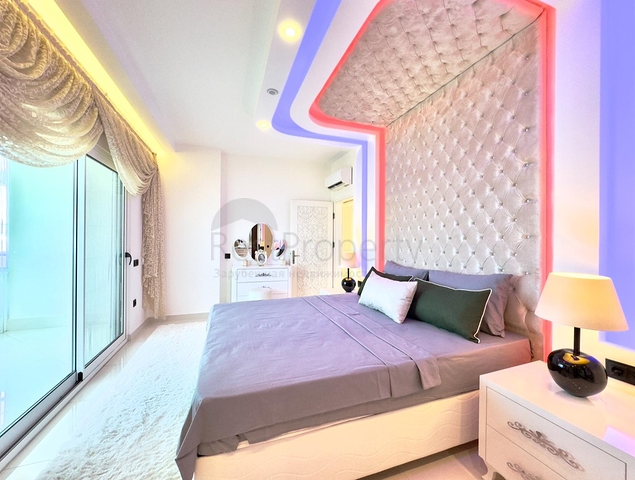 Wohnung in einer Wohnanlage am Meer in Mahmutlar