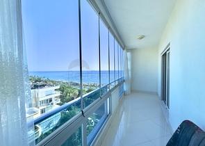 Wohnung in einer Wohnanlage am Meer in Mahmutlar