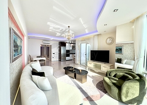 Wohnung in einer Wohnanlage am Meer in Mahmutlar