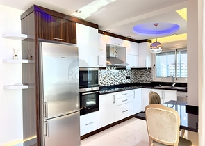 Wohnung in einer Wohnanlage am Meer in Mahmutlar