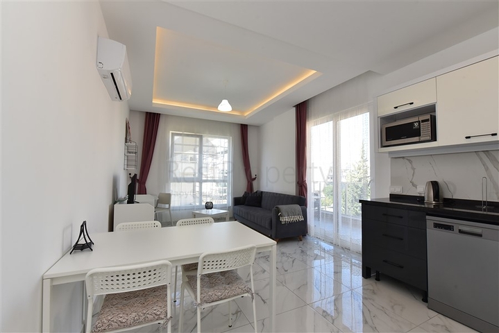 Stilvolle Zweizimmerwohnung im gemütlichen Stadtteil Avsallar