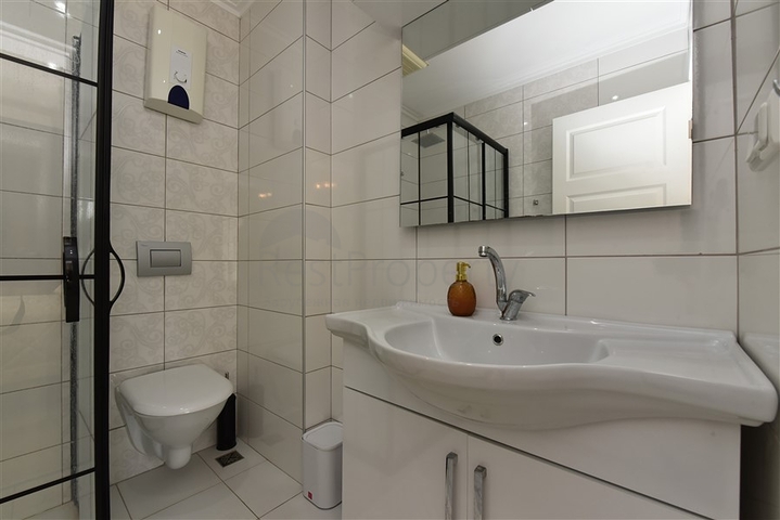 2+1 Apartment in Mahmutlar