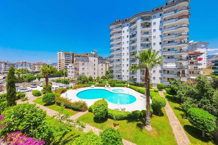 Möblierte Wohnung mit 2+1 Grundriss im Stadtteil Djikcilli