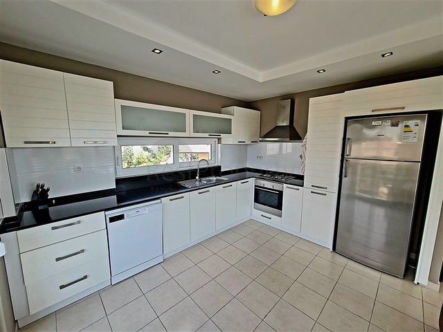 Gemütliches 3+1 Penthouse mit Möbeln in der Gegend von Oba