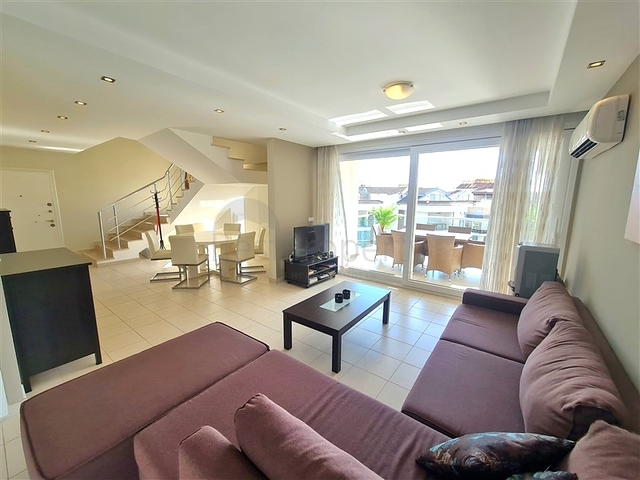 Gemütliches 3+1 Penthouse mit Möbeln in der Gegend von Oba