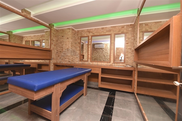 1+1 Wohnung in einer Luxuswohnanlage im Stadtteil Oba