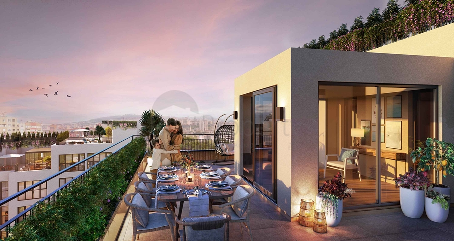 Eine groß angelegte Wohnanlage in einer vielversprechenden Gegend von Istanbul in der Nähe einer funktionierenden U-Bahn-Station