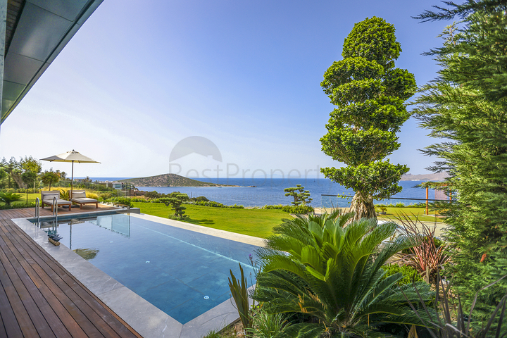 Residenzen und Villen mit Meerblick im Stadtteil Gümüslük