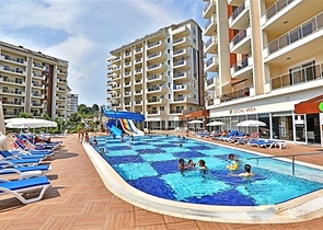 2+1-Wohnung in einem Komplex mit Hotelinfrastruktur im Stadtteil Avsallar